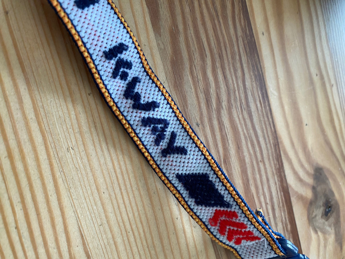 original vintage k-way logo on strap