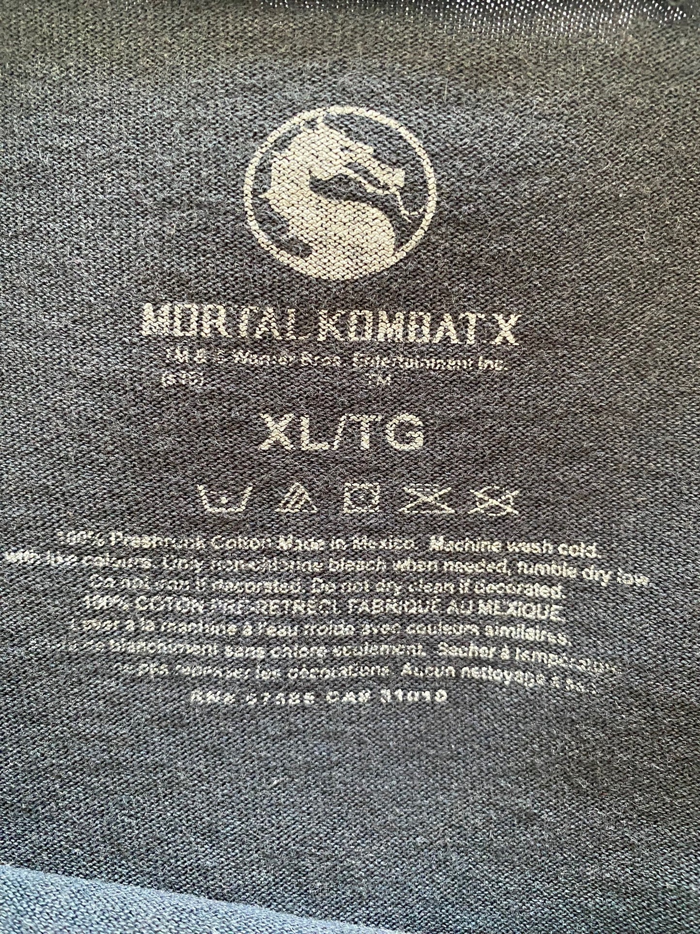 Vintage Mortal Kombat Graphic Tee – Retro Gamer Unisex T-Shirt