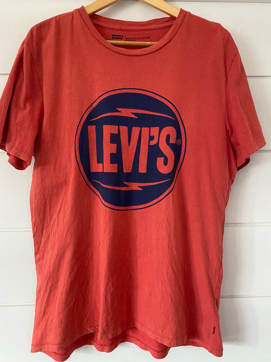 Vintage men's/unisex Levi's red tomato t-shirt