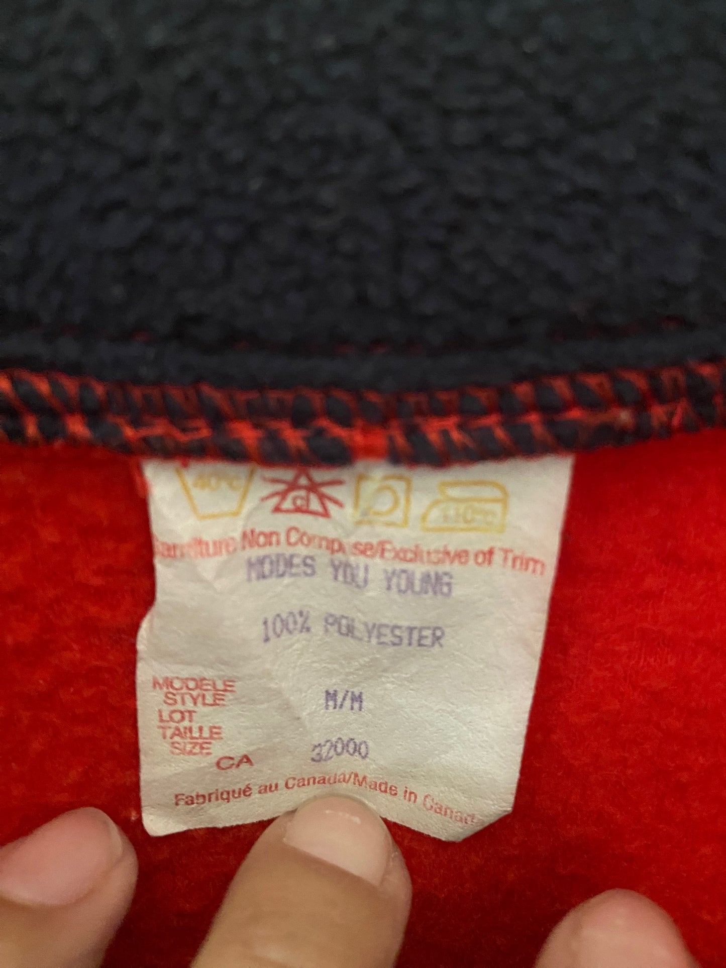 Tommy Hilfiger Vintage-Style Red Fleece Pullover | Made in Canada Retro Quarter-Zip